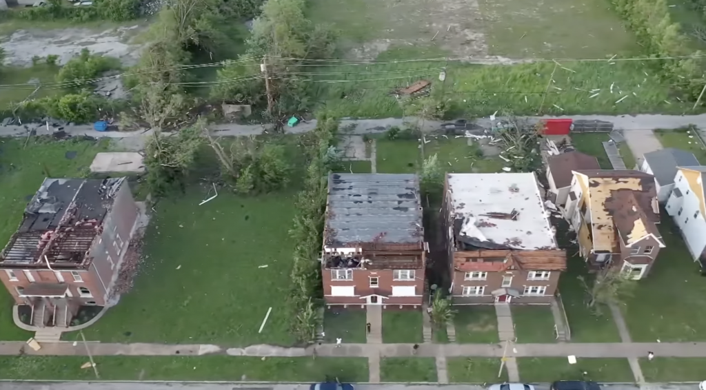 La Solidaridad No Puede Ser Un Lujo: St. Louis Necesita Acción Comunitaria Tras el Tornado del 16 de Mayo 4